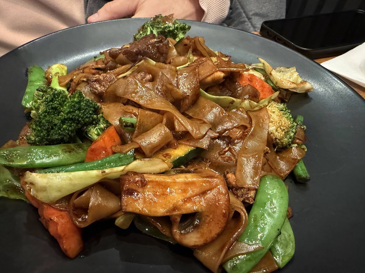 Meekhun Thai Bistro (Kensington) Photos 2